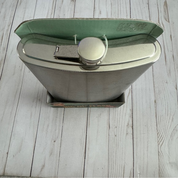 Stainless Steel Big Ol' Flask - Picture 8 of 9